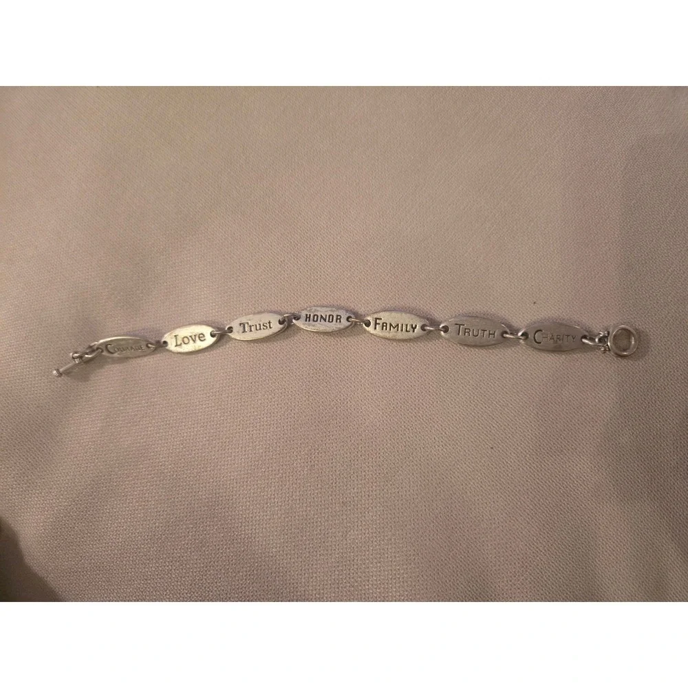 Inspirational Engraved Oval Link Toggle Bracelet Silver Courage Love Family
